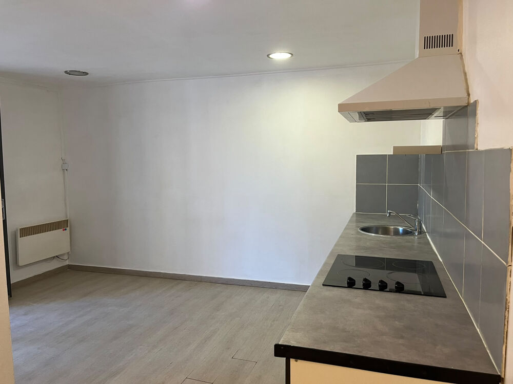 Location Appartement 13720 LA BOUILLADISSE À LOUER   Charmant T2 en maison de village   Environ 37 m2 La bouilladisse