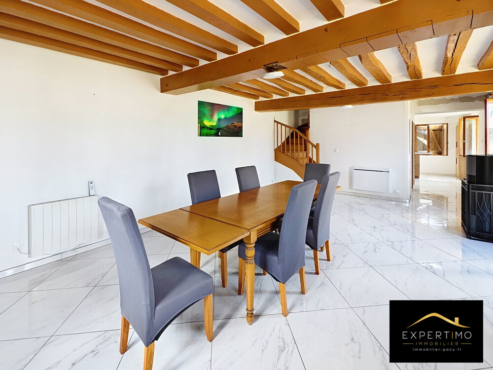 Vente Maison Maison ancienne de 102 m2 2/3 chambres en partie rénovée recemment Le plessis hebert