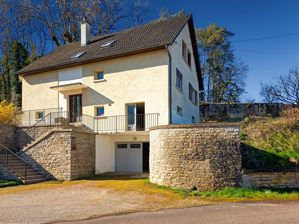 Maison sur sous-sol de 140 m2 SUR 2700 m2 de terrain Aignay-le-Duc 21510