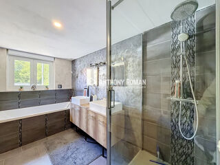  Propriété/château à vendre 6 pièces 172 m²