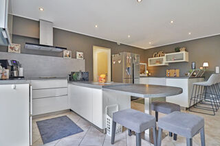  Propri�t�/ch�teau � vendre 11 pi�ces 464 m�