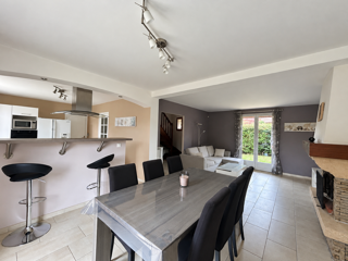 Vente Maison MARCOUSSIS Quartier de l'Orme - MAISON INDIVIDUELLE FAMILIALE DE TYPE F7 - 145 M2 AU SOL - JARDIN VERDOYANT Marcoussis