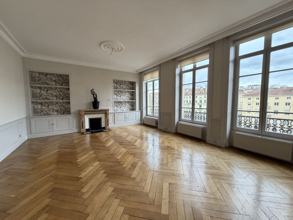 Vente Appartement Appartement bourgeois d'exception en duplex - 252m2 -Emplacement privilégié St etienne