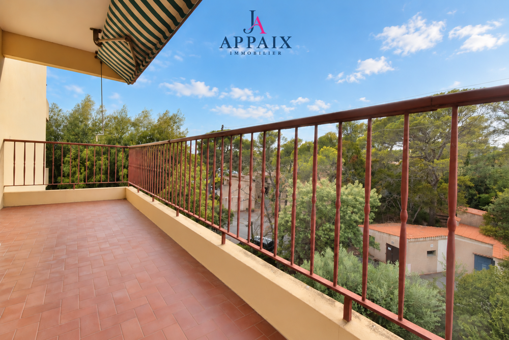 Vente Appartement BOULOURIS, APPARTEMENT 3 PIECES DERNIER ETAGE AVEC CAVE ET PLACE DE PARKING PRIVATIVE Saint-raphaël