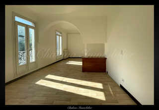  Immeuble � vendre 10 pi�ces 520 m�