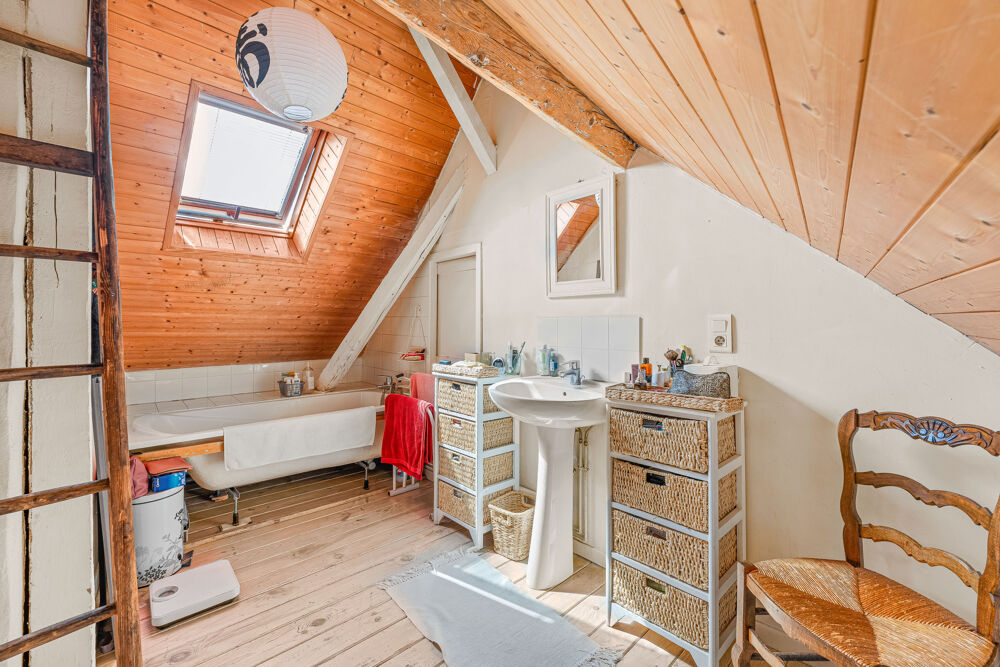 � vendre  Maison Gex (01170)