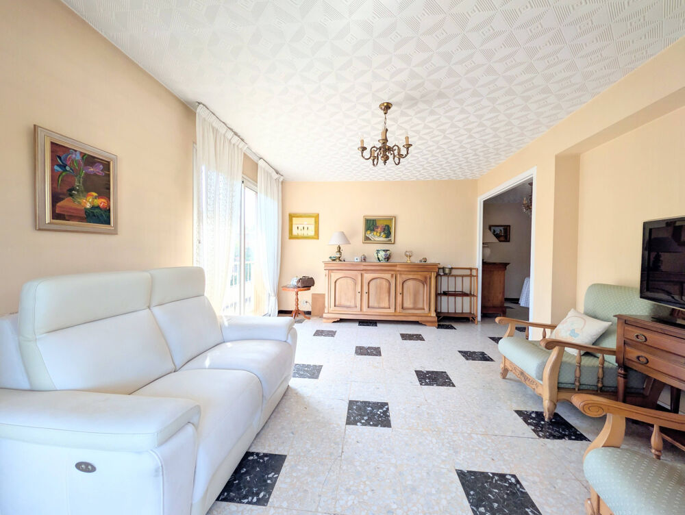 Vente Appartement Spacieux appartement T4, lumineux avec ascenseur et terrasse Aubagne