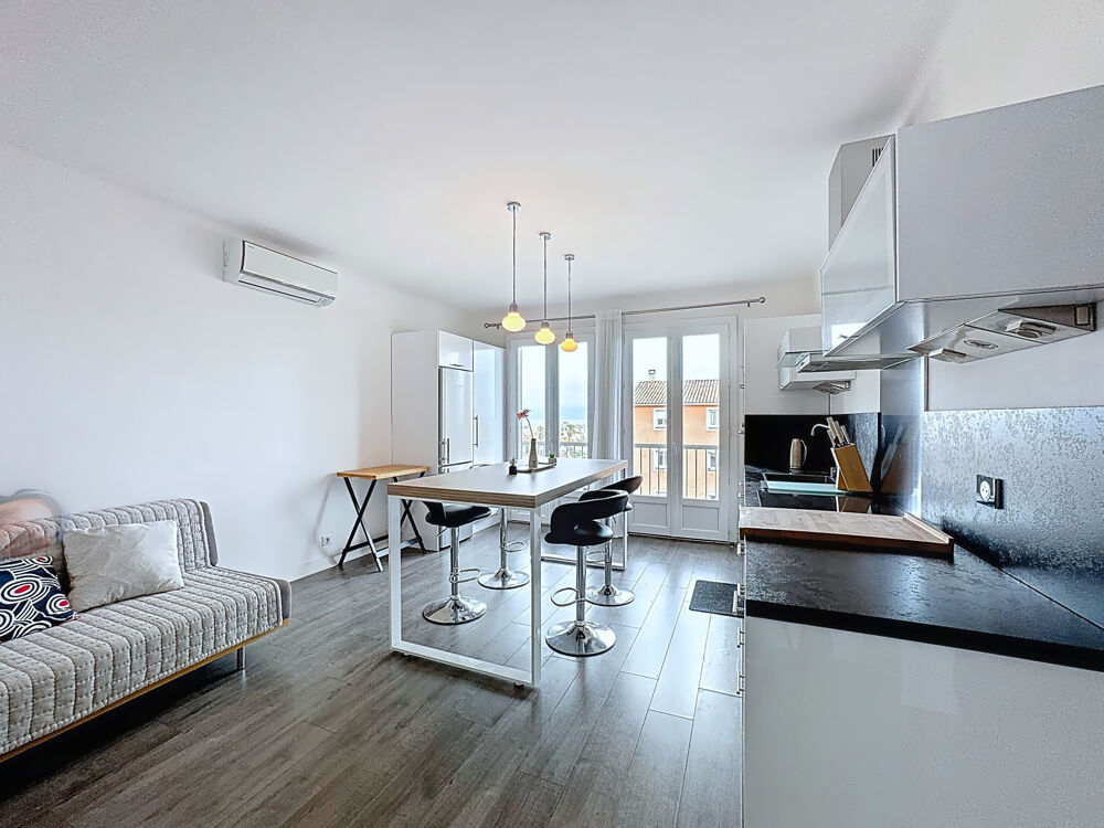 T3 56,45 m2 Solenzara centre terrasses aperçus mer et montagne