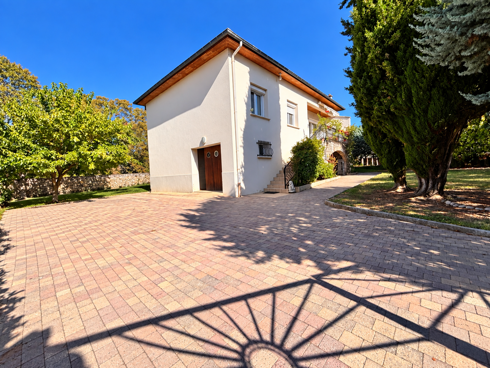 Vente Maison À VENDRE   SPACIEUSE MAISON FAMILIALE À ANNONAY Annonay