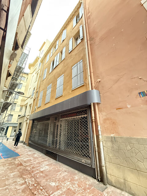 Imeuble avec 1 local Commercial + 3 T2 179990 66000 Perpignan