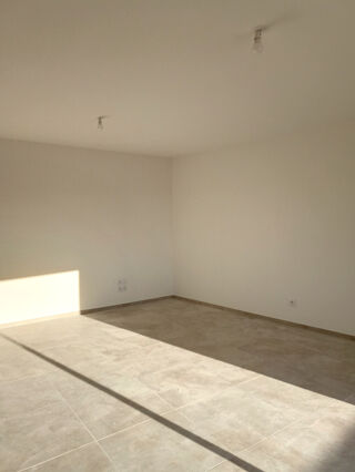  Appartement � louer 3 pi�ces 67 m�