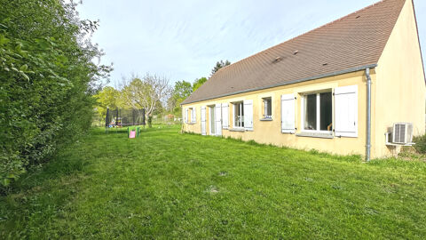   A Vendre - Maison de plain-pied proche du centre-ville de 102m2. Maison - 5 pi�ce(s) - 102 m�