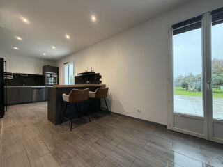 Vente Maison HONFLEUR - MAISON 135 M2 - JARDIN - TERRASSE - DÉPENDANCE - 4 CHAMBRES Honfleur