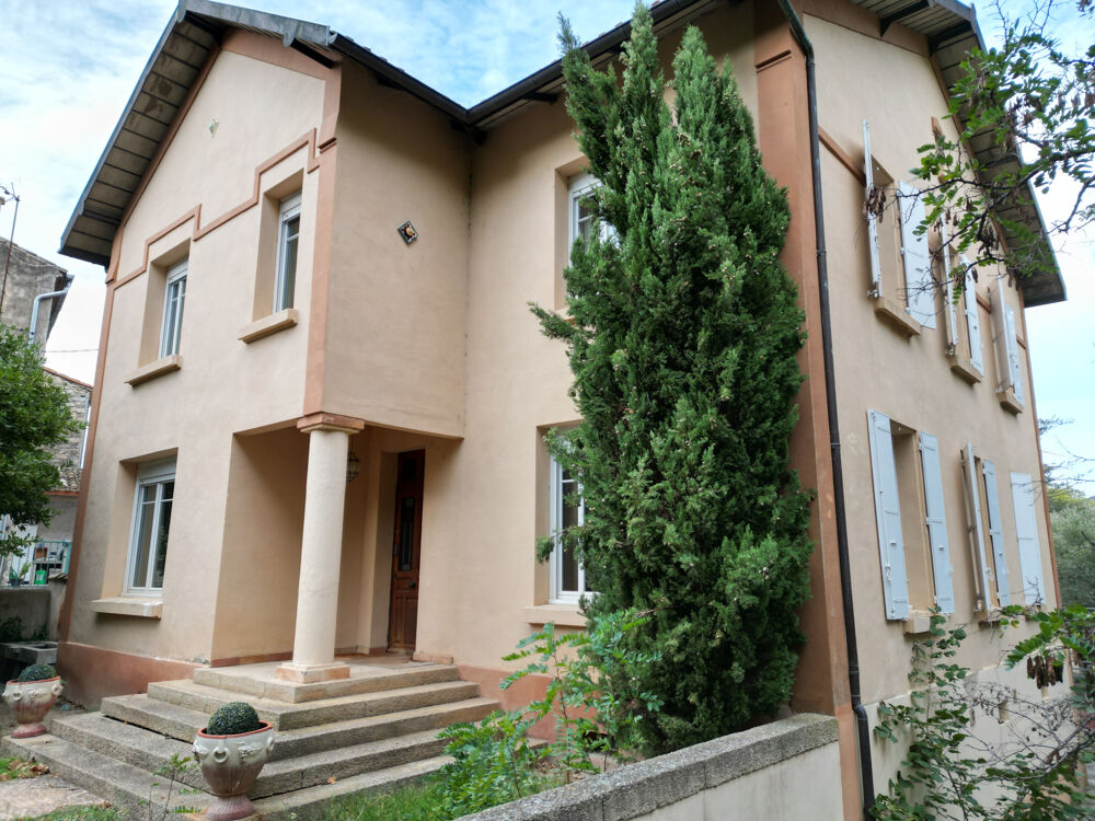Vente Maison Maison de Maître F6 de 460 m2 avec piscine et terrain de 1350 m2 Villeneuve les corbieres