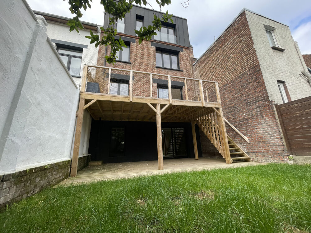 LA MADELEINE MAISON FAMILIALE 4 chambres dont 1 suite garage, terrasse, jardin. RUE TRÈS CALME ET RECHERCH