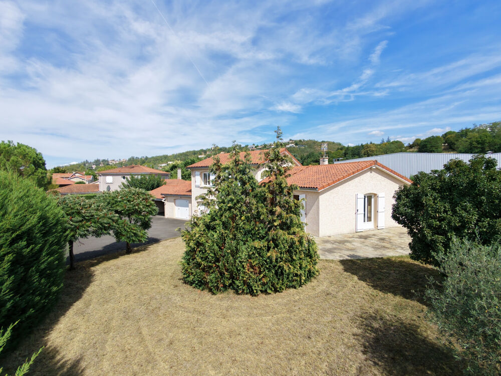Quartier Saint Just Maison de 128m2 sur 1504m2 de terrain