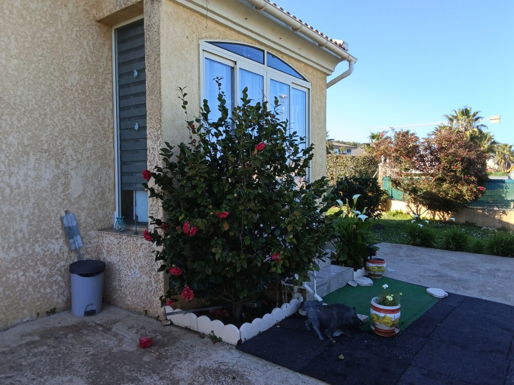Maison Individuelle T3 avec garage et jardin clôturé
