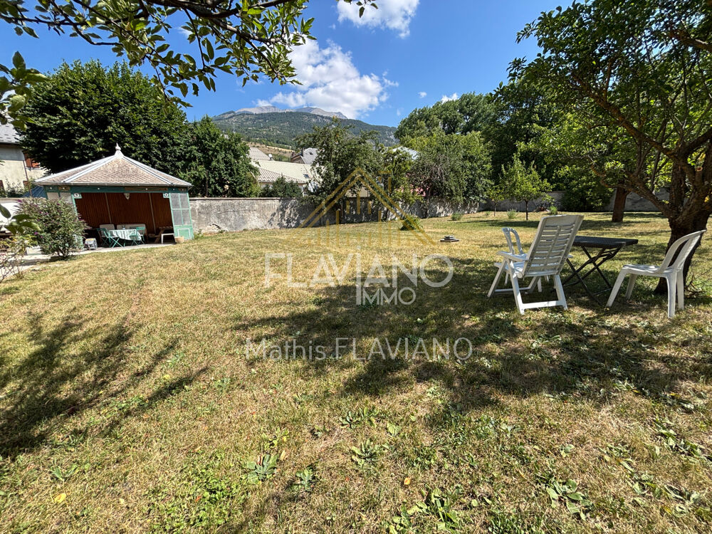 Vente Maison VILLA MEXICAINE - TERRAIN CONSTRUCTIBLE - CENTRE-VILLE - BARCELONNETTE Barcelonnette