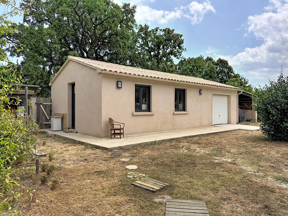 Vente Maison Prunelli-di-Fiumorbo   Maison d'environ 120 m2 sur terrain d'environ 2 000 m2 avec dépendance, garage et carpo Prunelli di fiumorbo