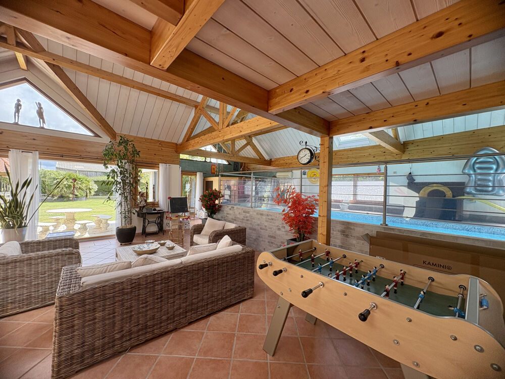 � vendre  Propri�t�/ch�teau Lanarvily (29260)