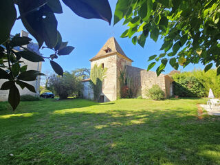  Maison � vendre 8 pi�ces 302 m�