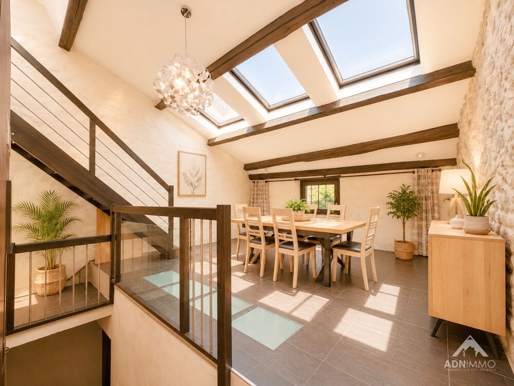 Maison 8 Pièces 420 m2