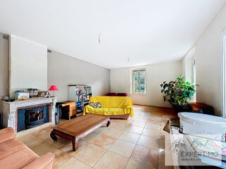  Propri�t�/ch�teau � vendre 12 pi�ces 235 m�