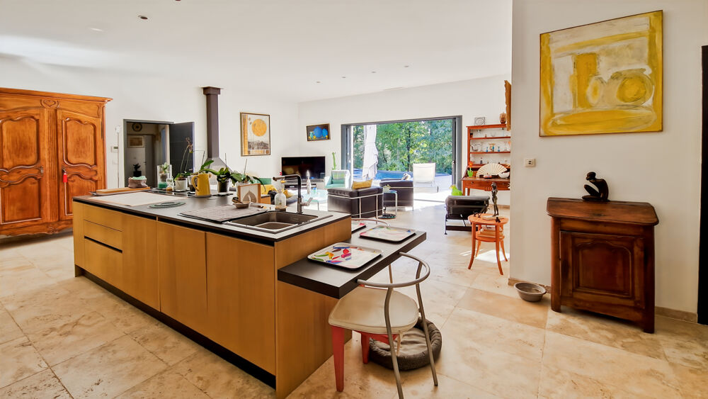  vendre  Maison Uzs (30700)