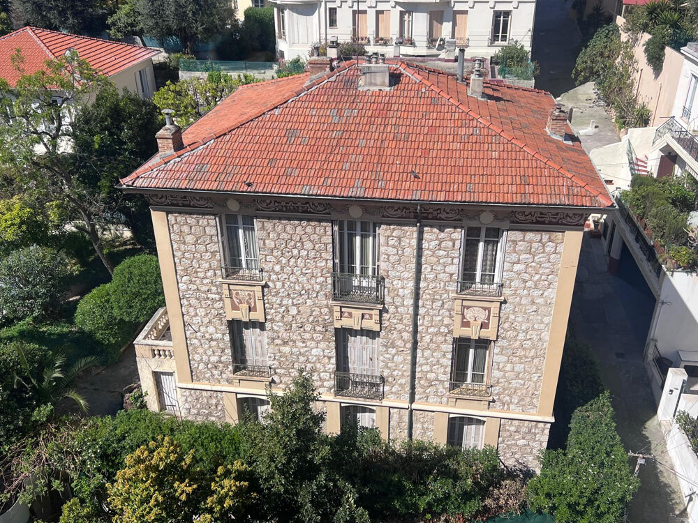 Vente Immeuble IMMEUBLE VIDE DE 6 APPARTEMENTS - QUARTIER LIBERATION Nice