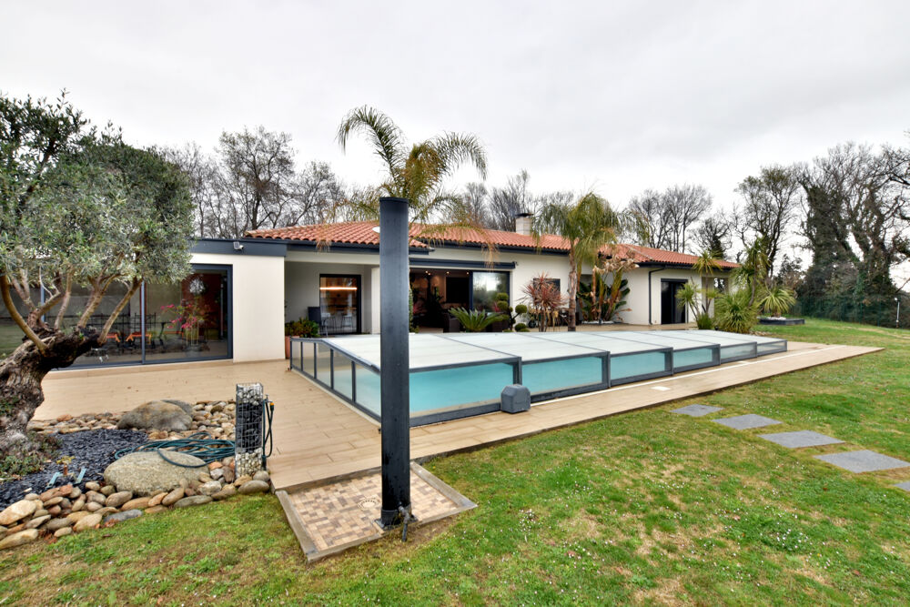 SUPERBE VILLA PLAIN PIED + DÉPENDANCES | LE SOLER (66)
