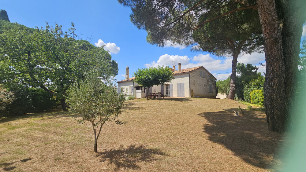 Propriété familiale avec parc clos et piscine 220 m2 5 chambres