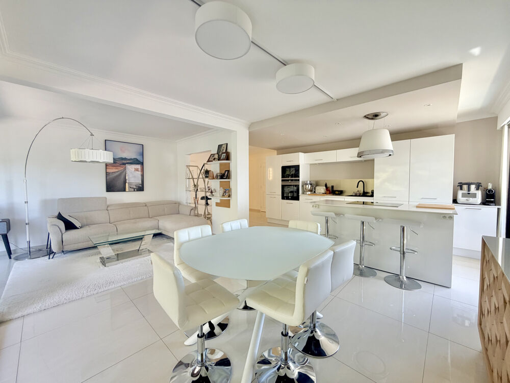 CANNES 4P DE 103M2 AU CLAME VUE MER PROCHE TOUTES COMMODITES À 5MN DU CENTRE