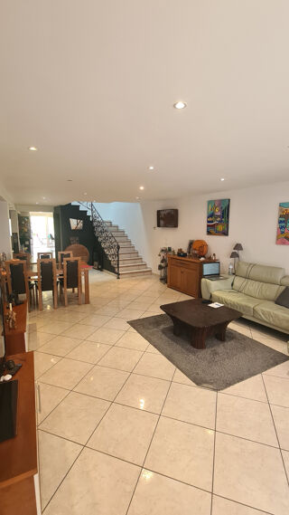  Maison � vendre 5 pi�ces 170 m�