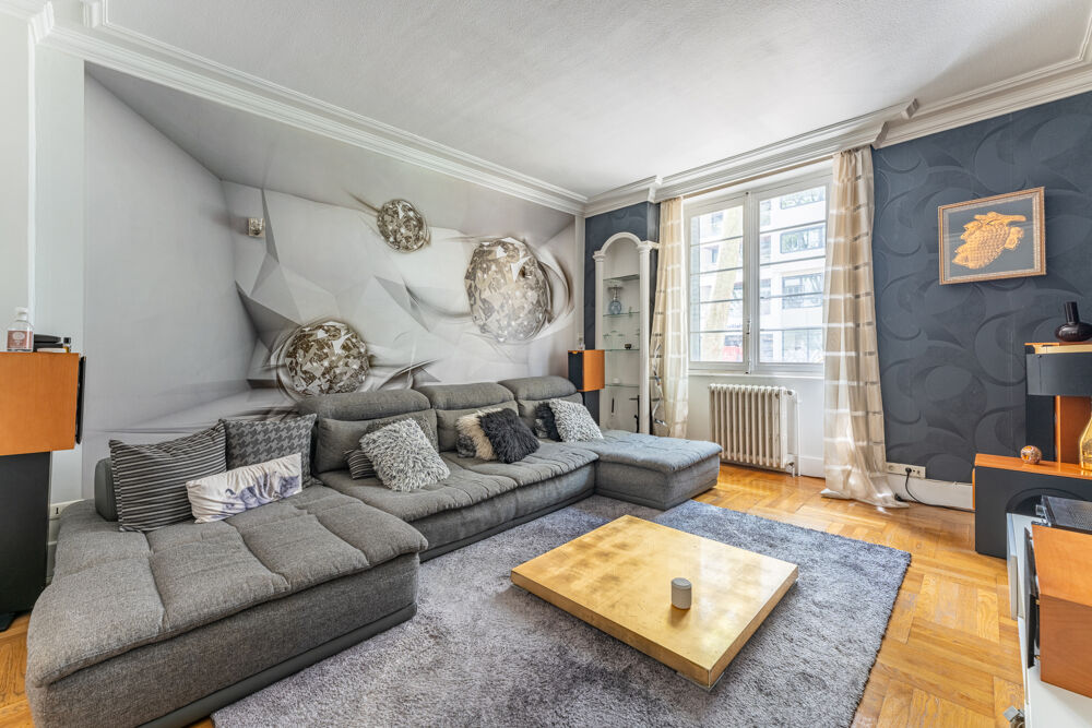 Lyon 6 Appartement de caractère 105 m2 avec charme ancien