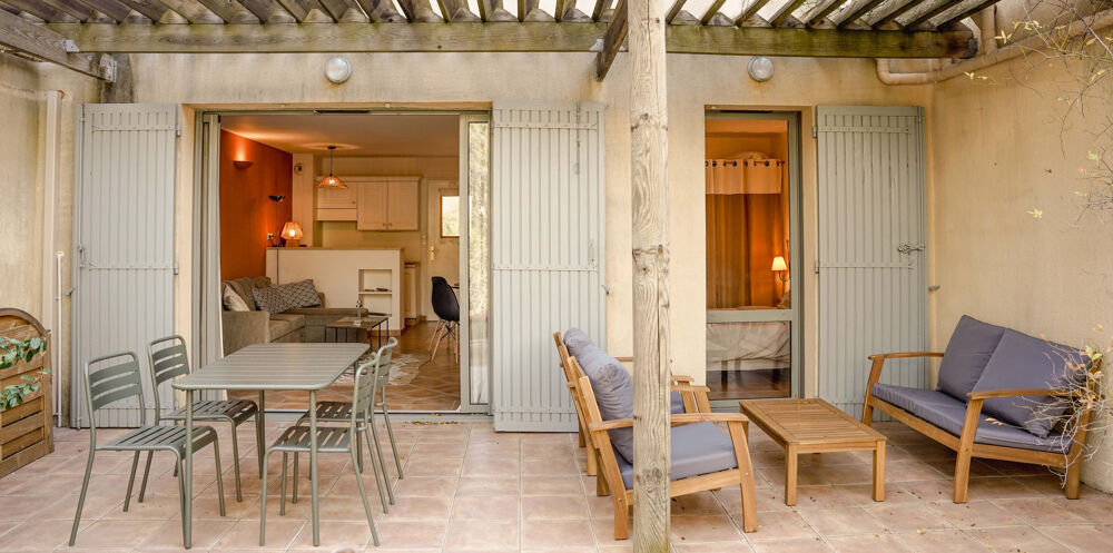 A VENDRE Appartement de 45m2 235 000€ à Saumane-De-Vaucluse