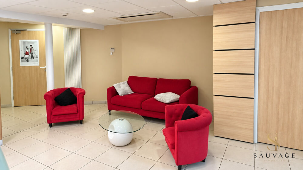   Notre-Dame-de-Bondeville   Local commercial et professionnel de 181 m2, proche centre-ville 