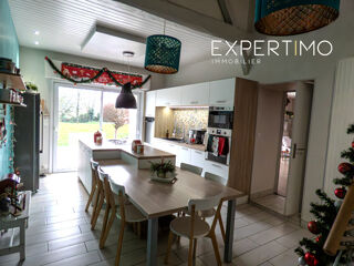  Propri�t�/ch�teau � vendre 8 pi�ces 217 m�