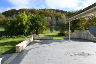  Maison  vendre 5 pices 182 m