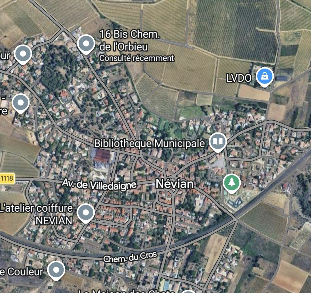 Vente Terrain Terrain constructible de 2500 m2 Nevian 11200 Nevian