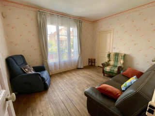  Maison  vendre 8 pices 170 m