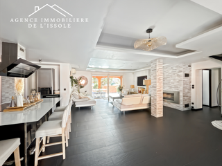  Maison � vendre 6 pi�ces 225 m�