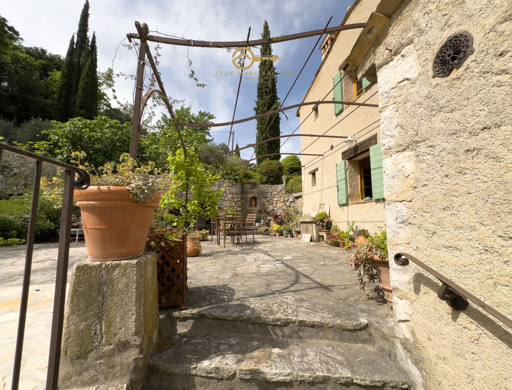  vendre  Proprit/chteau Fayence (83440)