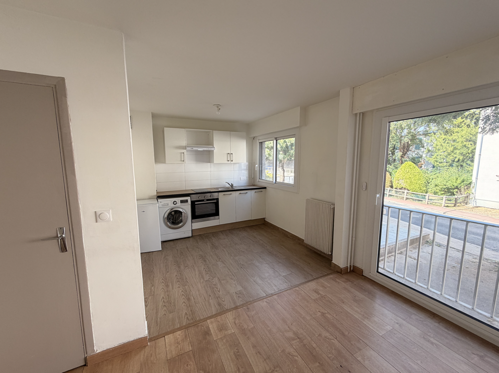 Location Appartement Grand studio de 31 m2 à JUVISY-SUR-ORGE Juvisy sur orge