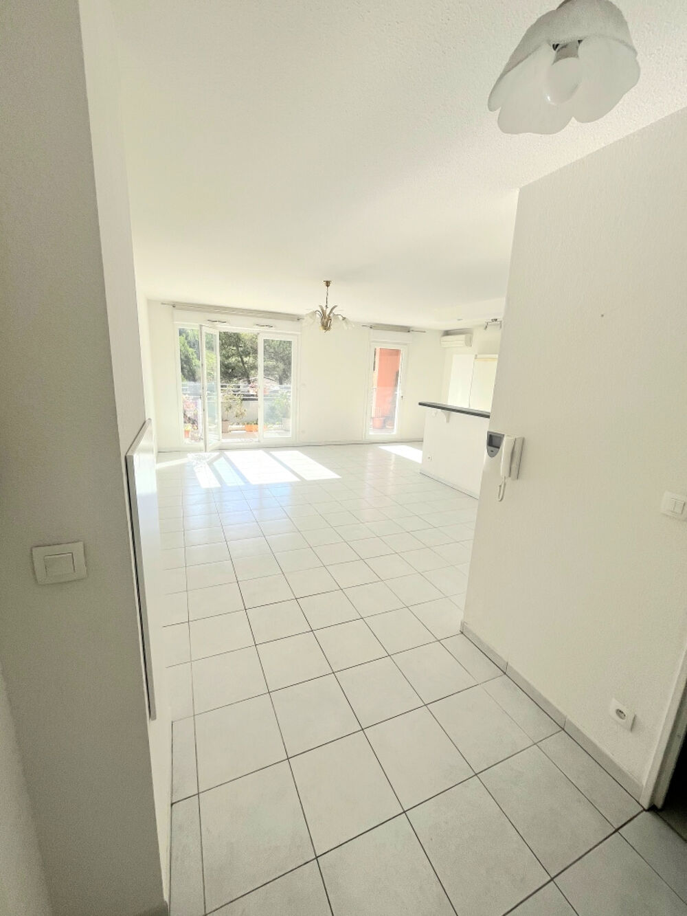 Vente Appartement APPARTEMENT T3 DE 69M2 AVEC TERRASSE Septemes les vallons