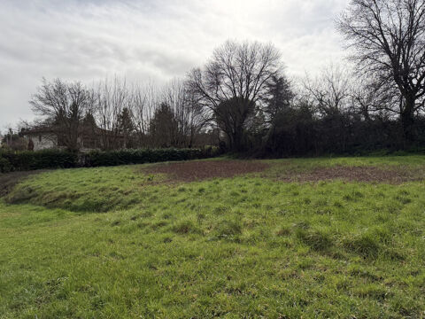   Terrain constructible de 2155m2 
