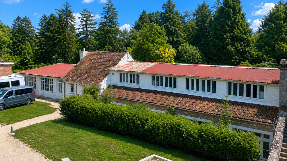 Vente Immeuble Opportunité rare   Idéal investisseur   Fort potentiel de développement   Ensemble immobilier unique de plus d Thoiry