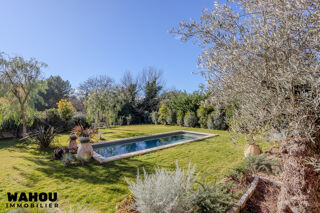  Maison � vendre 6 pi�ces 300 m�