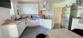  Maison � vendre 8 pi�ces 216 m�