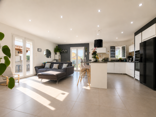  Maison à vendre 5 pièces 115 m² Les pennes mirabeau