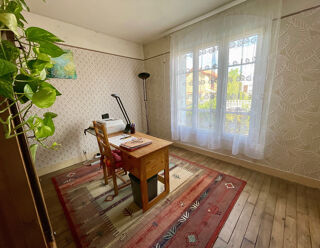  Maison  vendre 8 pices 170 m